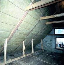 Ślepa ścianka kolankowa na poddaszu