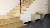 Renowacja schodów drewnianych: usuwamy popękane warstwy farby