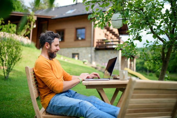 Jak osiągnąć life balance? Nowy trend – czas w domku za miastem! / Wrocław House