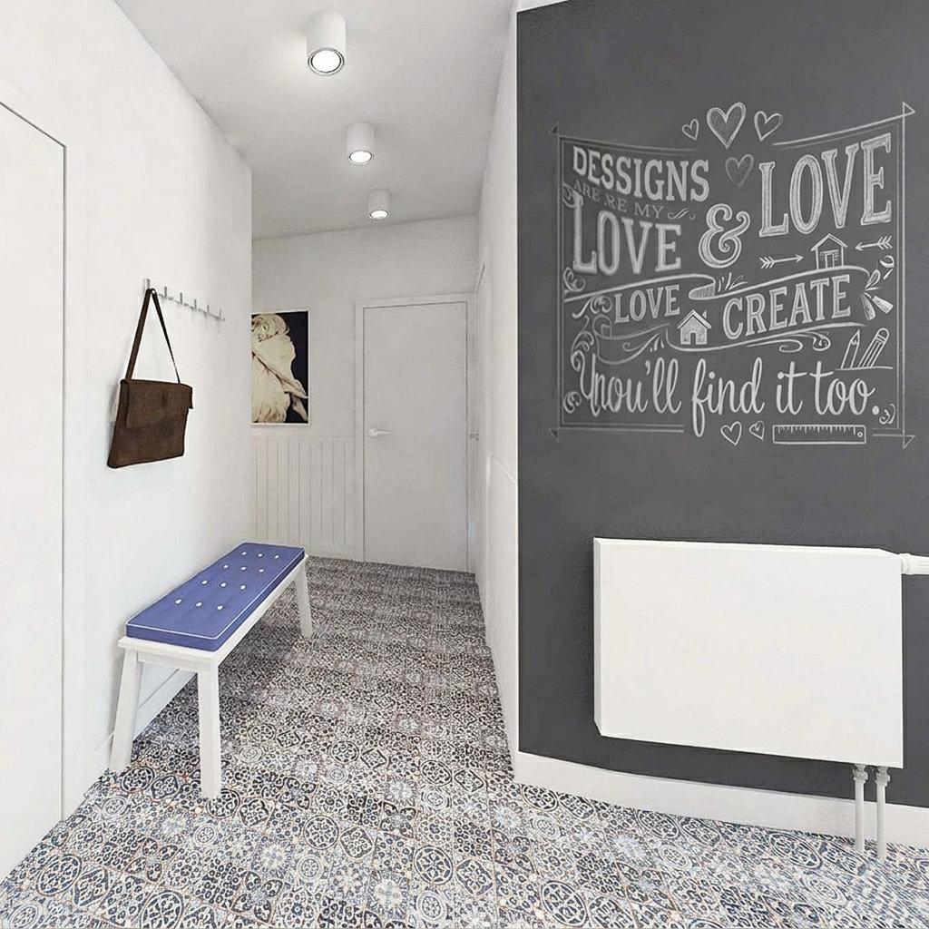 Mały jasny przedpokój w stylu skandynawskim