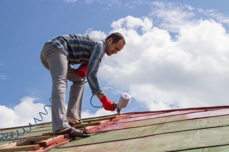 Konserwacja dachu | Jak często ją wykonywać?