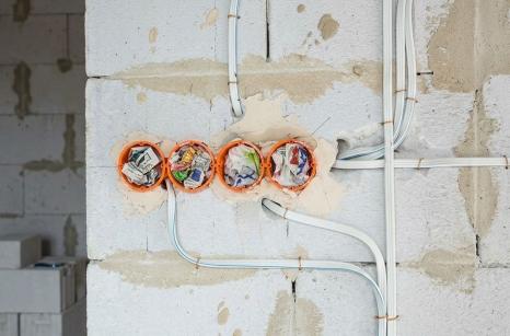 Częste błędy przy wykonywaniu instalacji elektrycznej w budynku